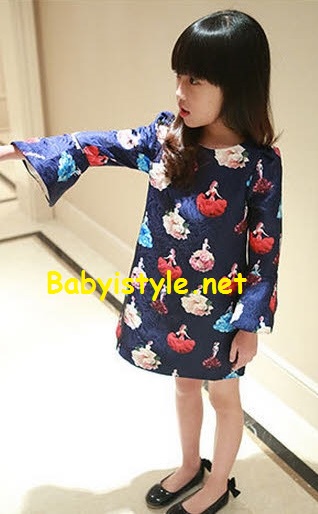  Sales เดรสสั้นสีน้ำเงิน ผ้าลายสาวน้อยกระโปรงฟูฟ่อง แขนยาวกระดิ่ง ไซส์ 100 รหัส KK0689